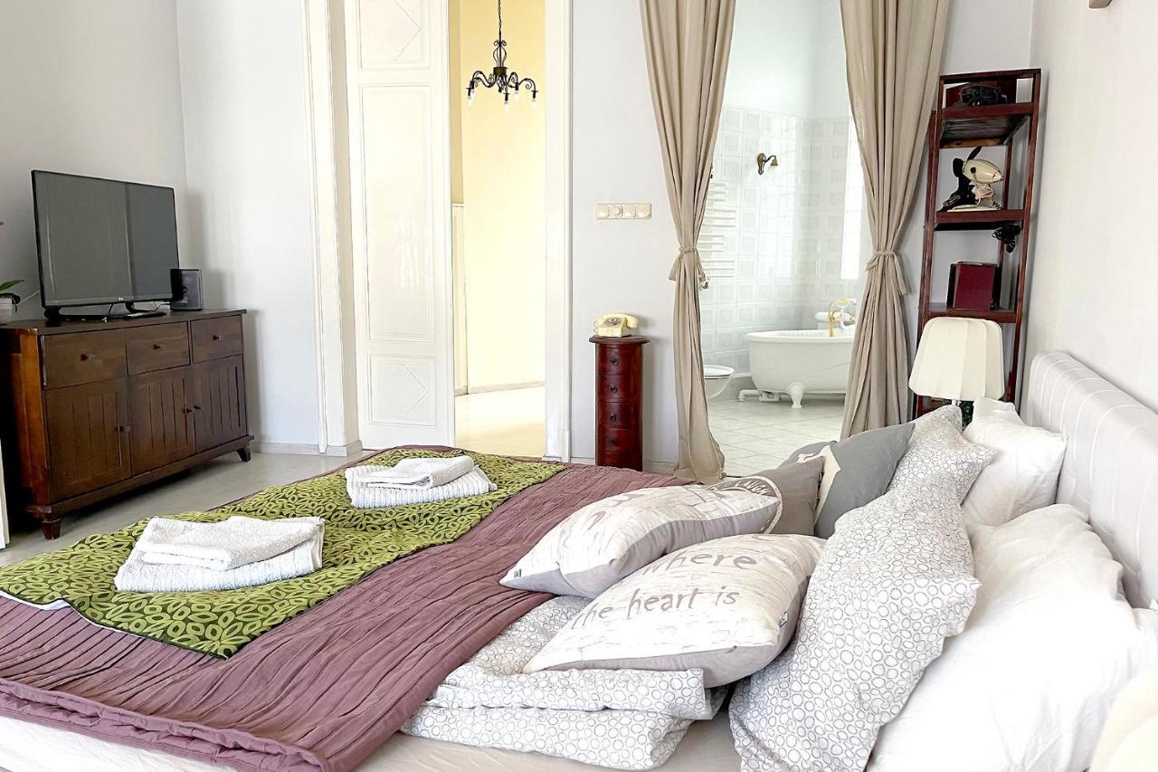 Elegant 125m2 In Center Of Appartement Budapest