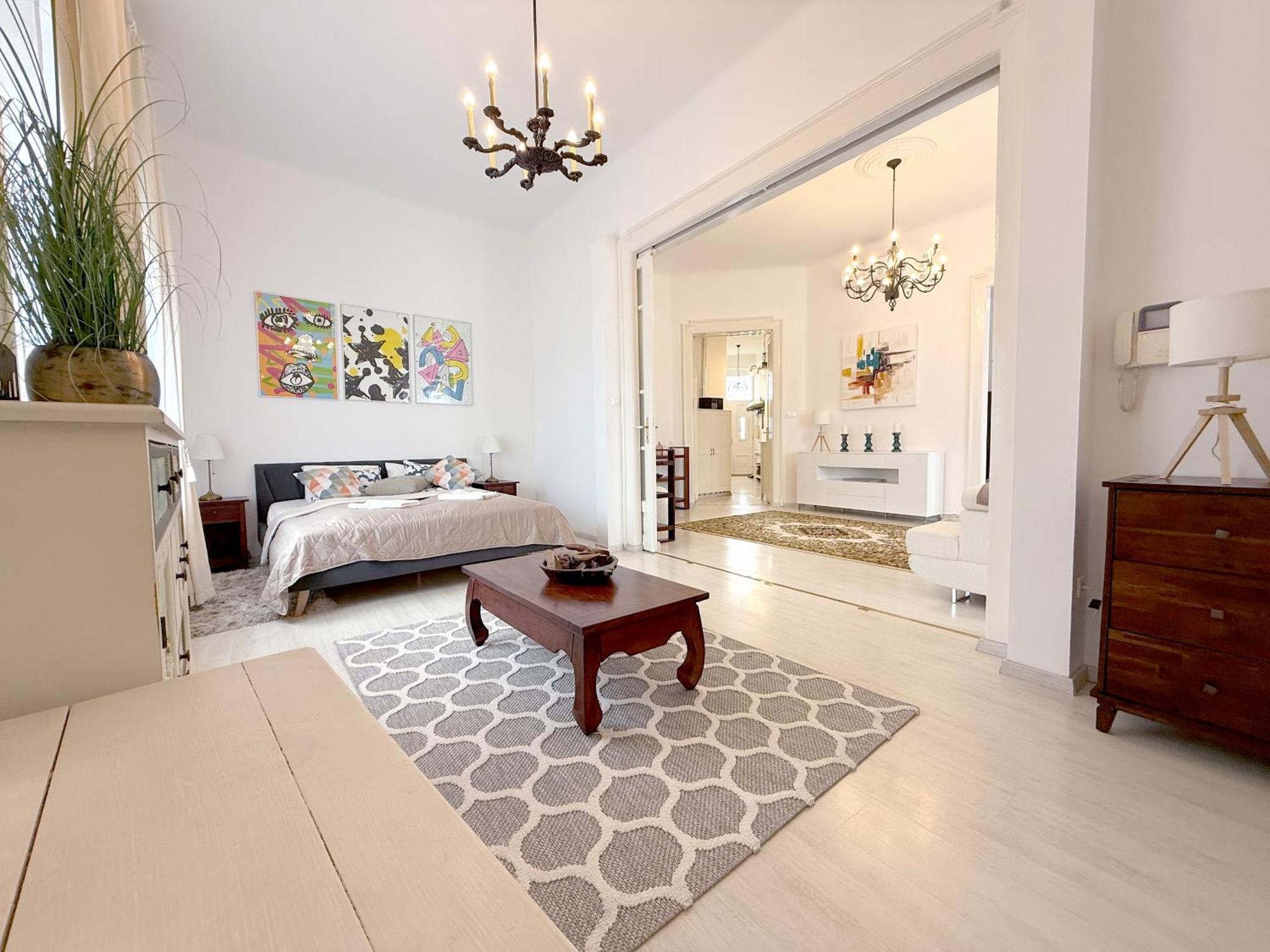Elegant 125m2 In Center Of Appartement Budapest