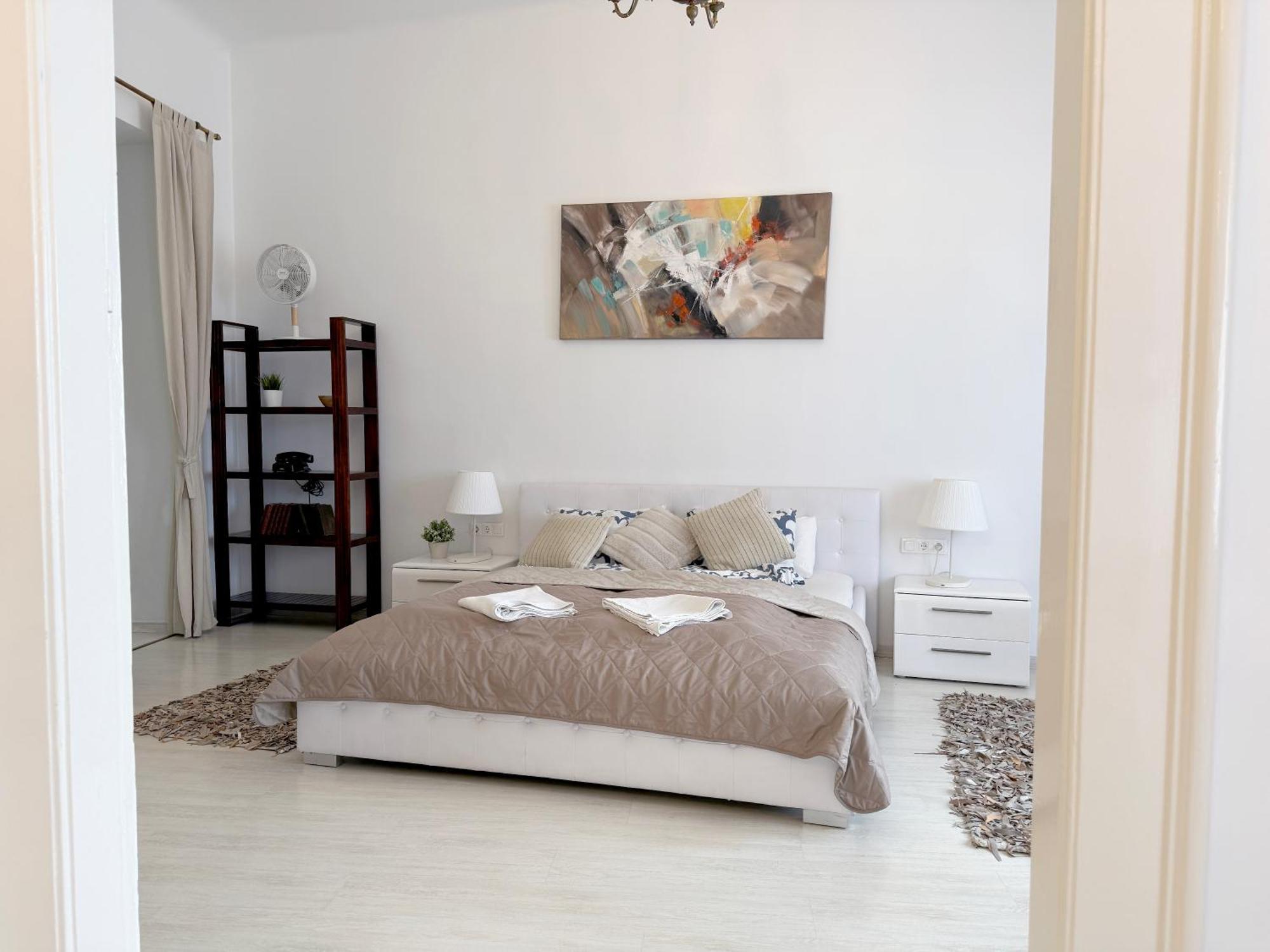 Elegant 125m2 In Center Of * Budapest
